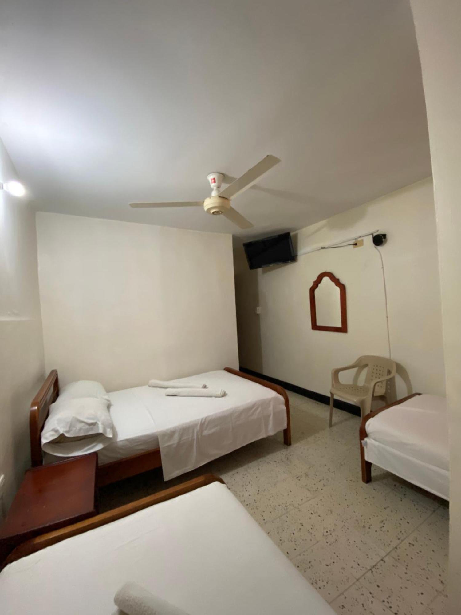 Hotel Granate Σάντα Μάρτα Δωμάτιο φωτογραφία